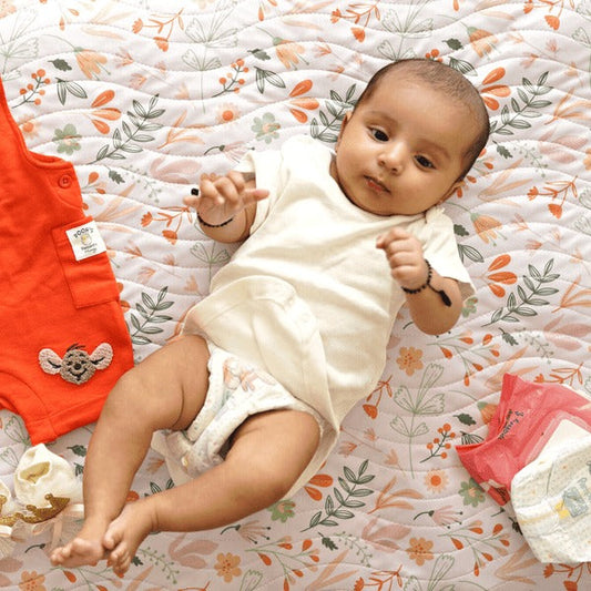 Eco-Friendly and Adorable: The Evolution of Leaves Print Premium Matty & Animal Crib Sheet Combo