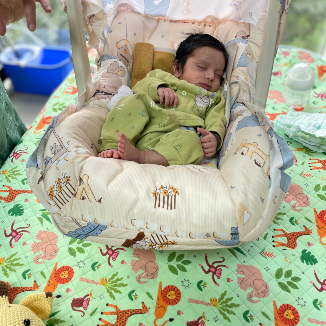 The Magic of Jungle-Themed Crib Sheets: A Nature-Inspired Touch for Your Baby’s Sleep Space