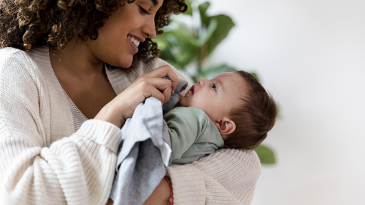 6 Essential Tips Every New Mom Should Know: From Feeding to Sleeping