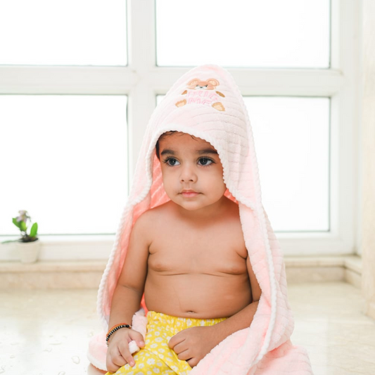 Baby Pink Hug Me Hooded Towels That Turn Baths into Bonding Time