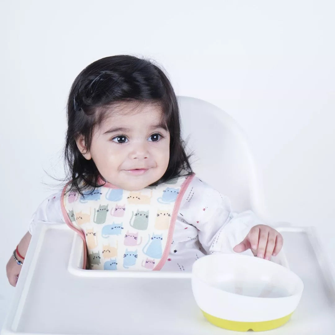 Happy Matty Cat Print Bib & Burp Sheet Medium