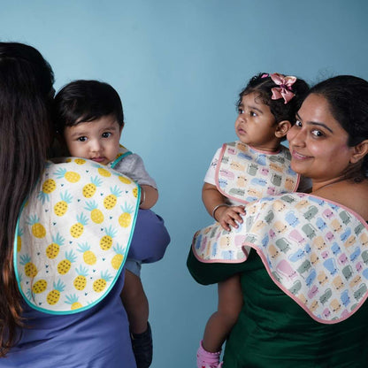 Two-mothers-carrying-their-babies