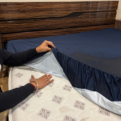 Lycra Navy Blue Waterproof Mattress Protector