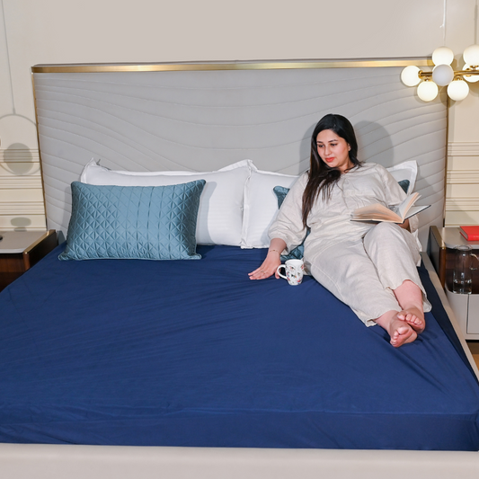 Lycra Navy Blue Waterproof Mattress Protector